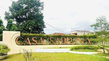 Vue depuis lâhĂ©bergement