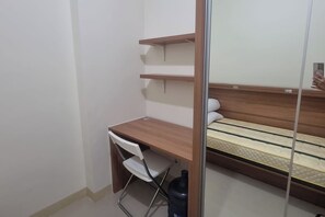 Standard Apartment, 2 Bedrooms - Apartemen Green Pramuka City By Rizal Properti (Jakarta)