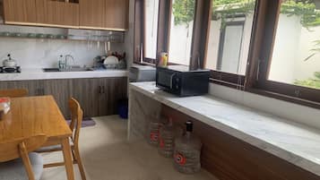 Dobbeltrom – deluxe | Mikrobølgeovn