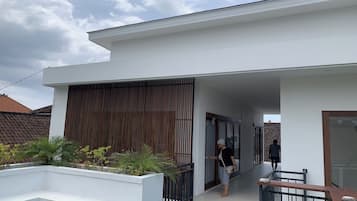 Bagian depan properti