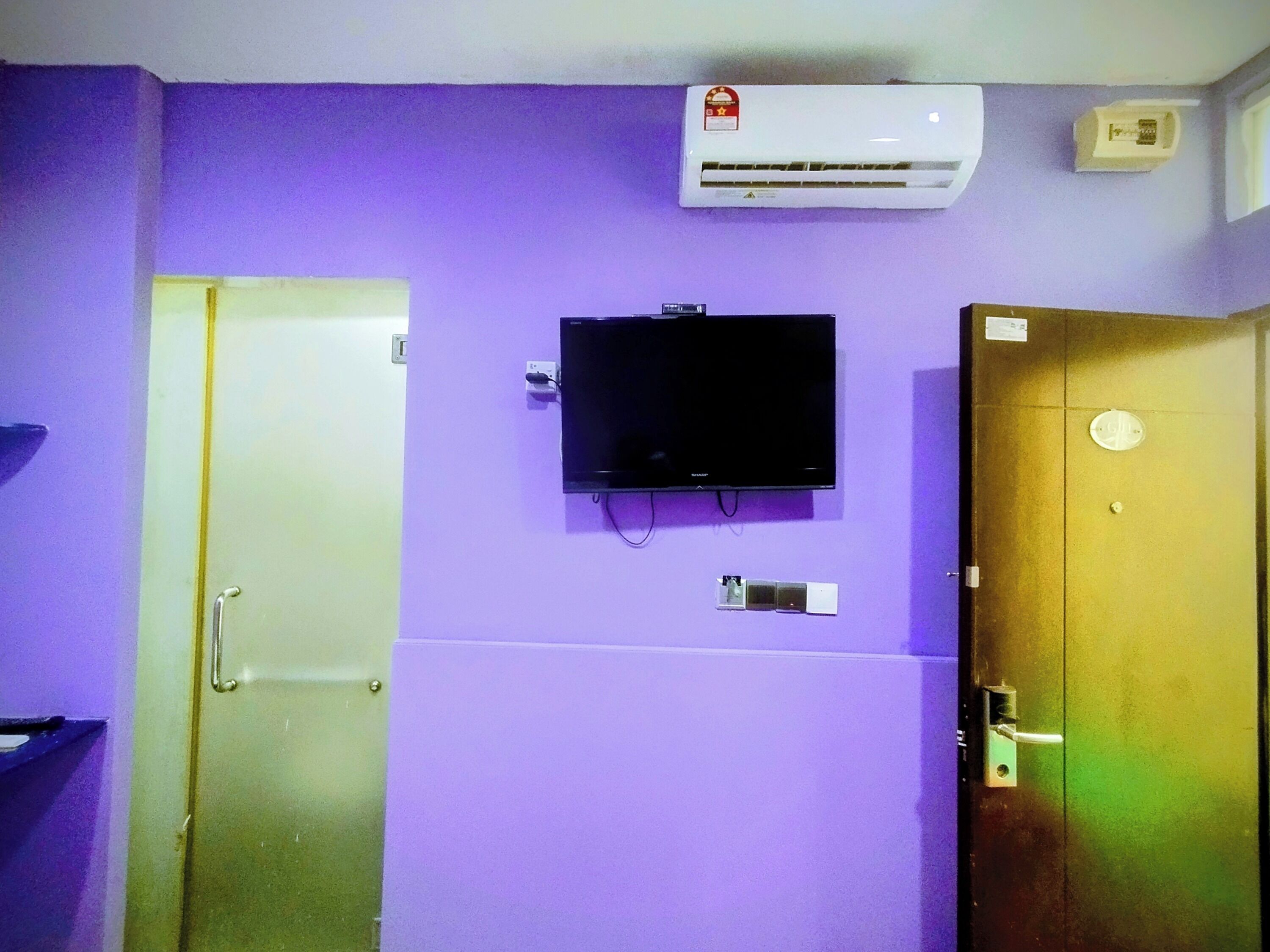 Chambre, 1 grand lit | Vue de la chambre