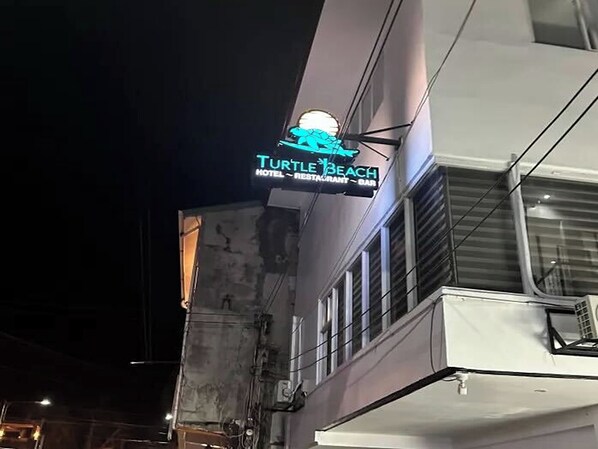 Front of property - Turtle Beach Resort (San Juan)