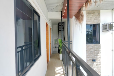 Hallway. Eva'S Guest House