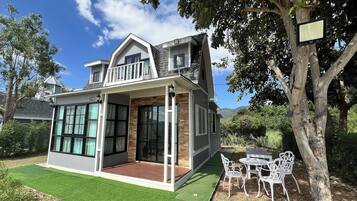 European Villa 306 | Terrace/patio