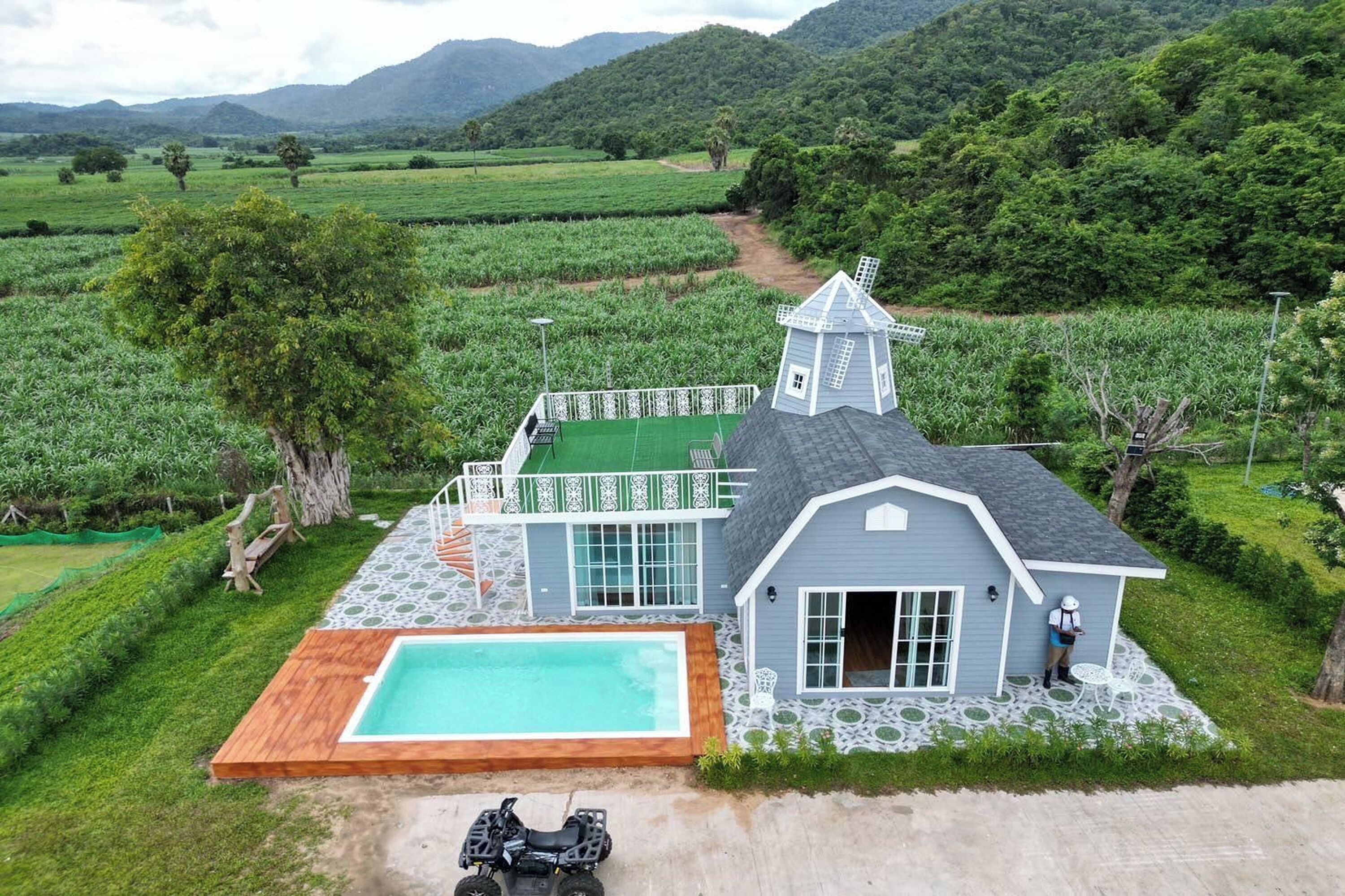 Pool Villa Windmill | Terrace/patio