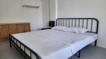 Chambre Double Standard | Wi-Fi gratuit, draps fournis