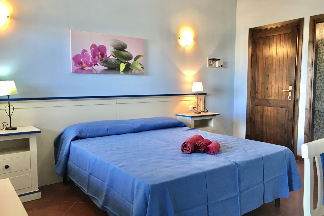 1 dormitorio y caja fuerte