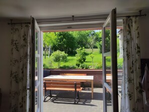 Dining - Holiday Home Titz with Private Terrace, Garden & Wi-Fi in a Peaceful Setting (Sundern)