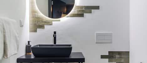 Apartment | Bathroom