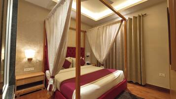 Double Room | Desk, free WiFi