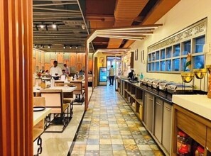 Restaurant - Hotel The Elegance Inn Varanasi (Varanasi)