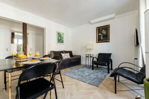Dining - Luxembourg Gardens Cosy Studio - Paris 5th (Paris)