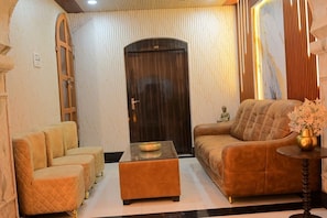 Deluxe Double Bedroom | Innenbereich