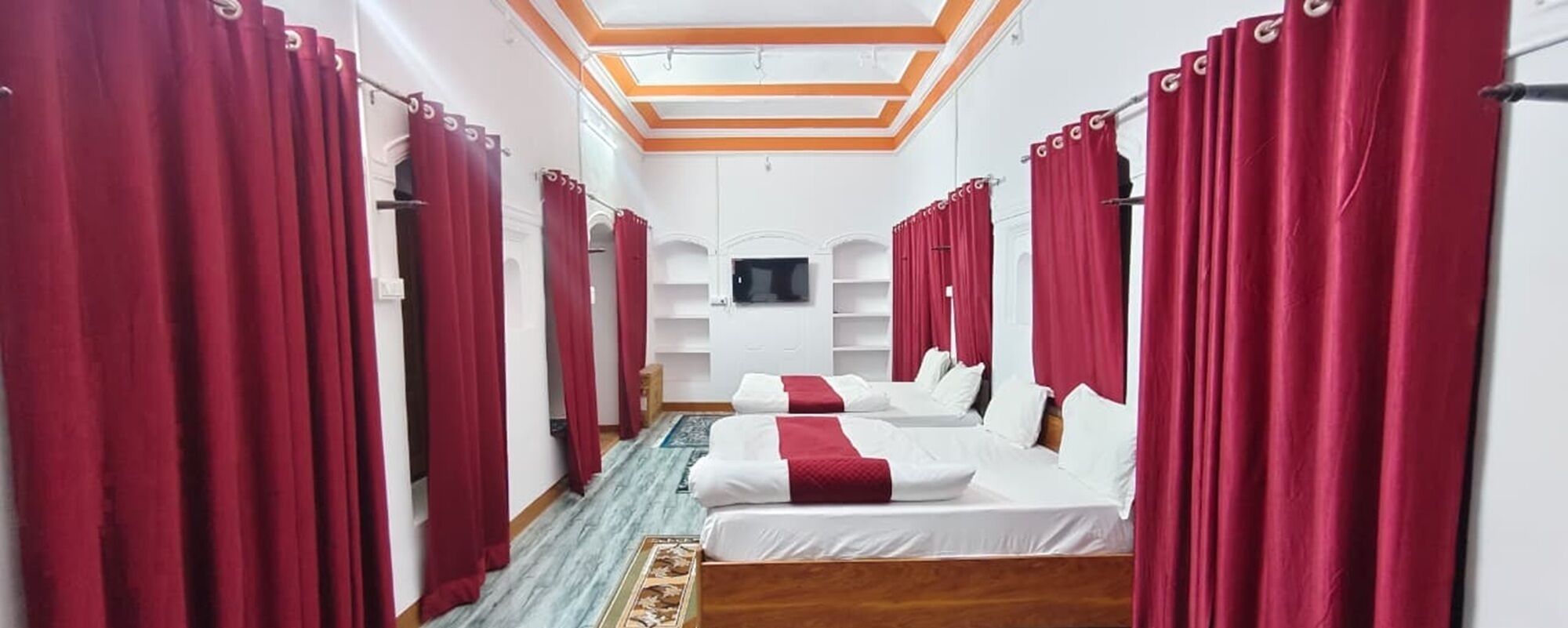 Standard Double Bedroom | Free WiFi