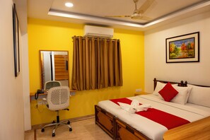 Standard Room | Free WiFi - Hotel Benzy Palace, Near Mumbai International Airport (Mumbai)