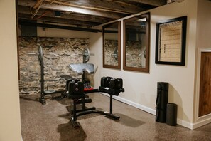 Fitness facility - The Ashfield House - Close to Downtown Lancaster (Lancaster)