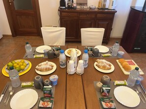 TV - B&B Villa Maria (Marano Principato)