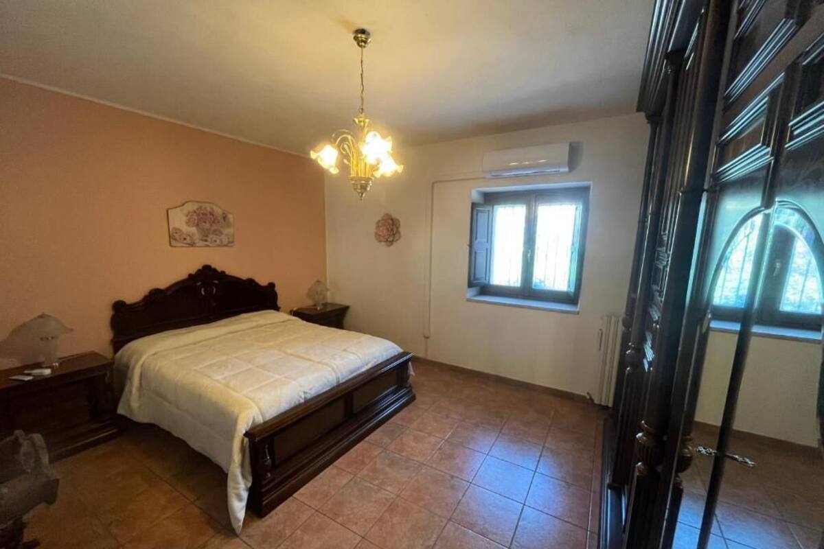 Habitación doble Deluxe, vista al jardín | Escritorio, espacio para trabajar con laptop y wifi gratis 