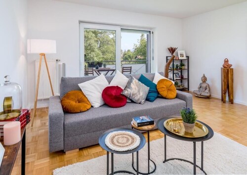 OG1 R City Wohnung Balkon nähe Salzburg