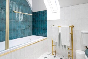 Bathroom - Our Cosy Cottage in Gatehouse of Fleet (Gatehouse of Fleet)