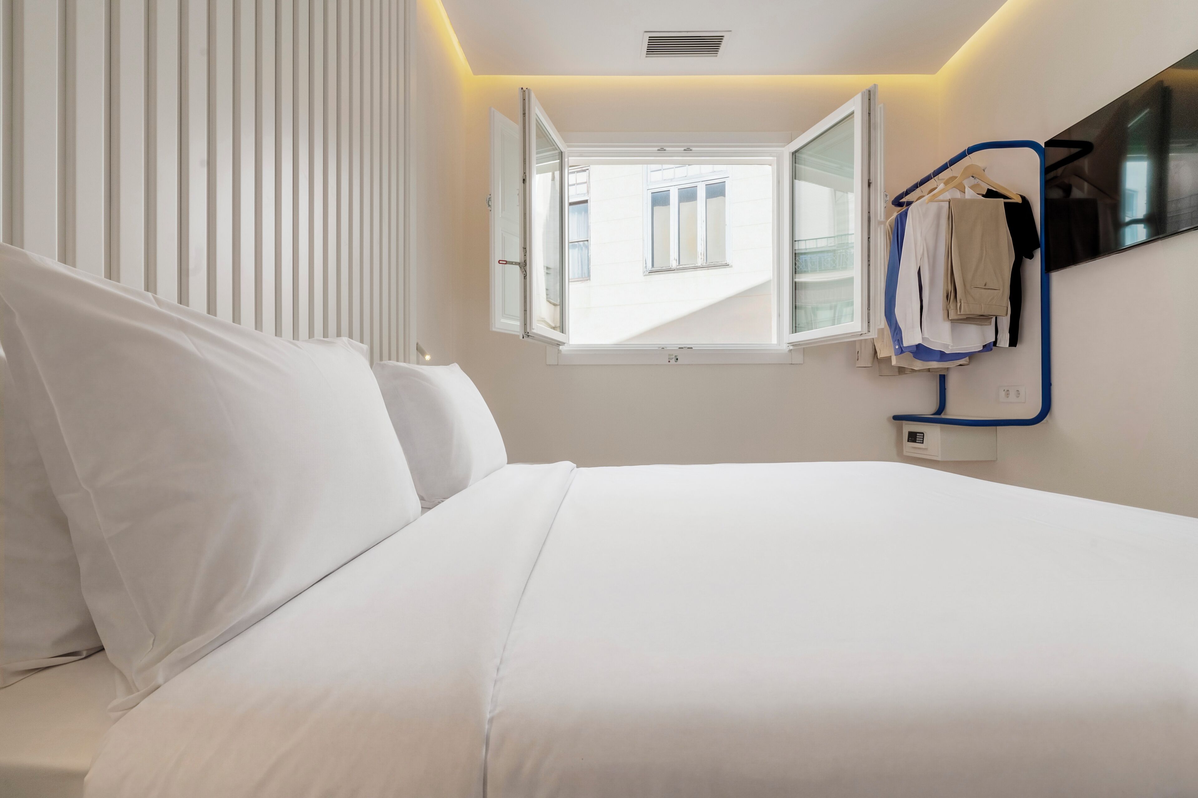 Dobbeltrom – superior | Safe på rommet, blendingsgardiner, lydisolert og wi-fi (inkludert)