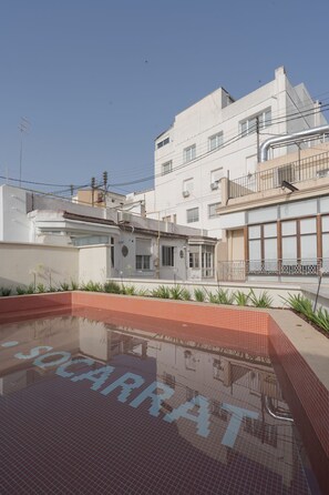 Piscine sur le toit