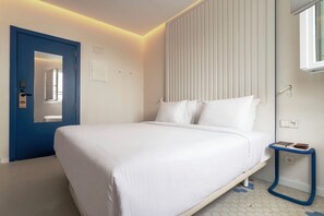 Dobbeltrom – superior | Safe på rommet, blendingsgardiner, lydisolert og wi-fi (inkludert)