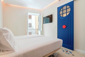 Superior Double Room | In-room safe, soundproofing, free WiFi, bed sheets - SLEEPN Valencia (Valencia)