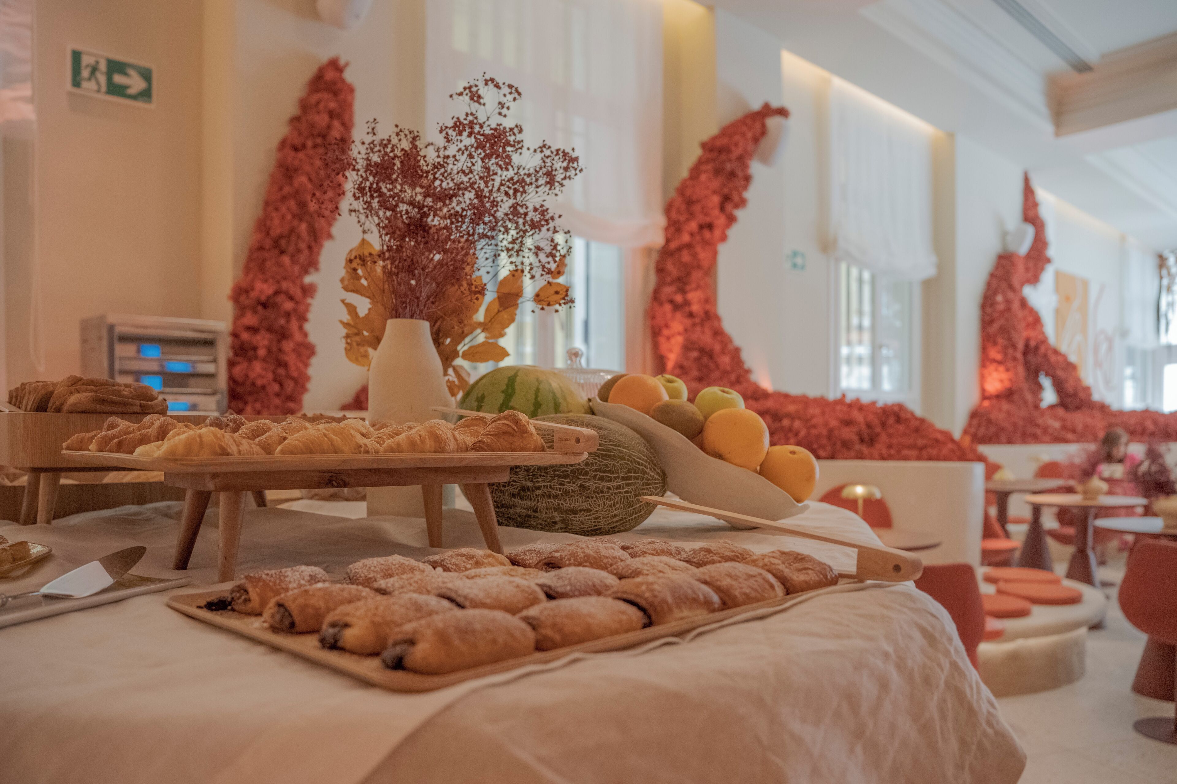 Desayuno buffet todos los días (con cargo)