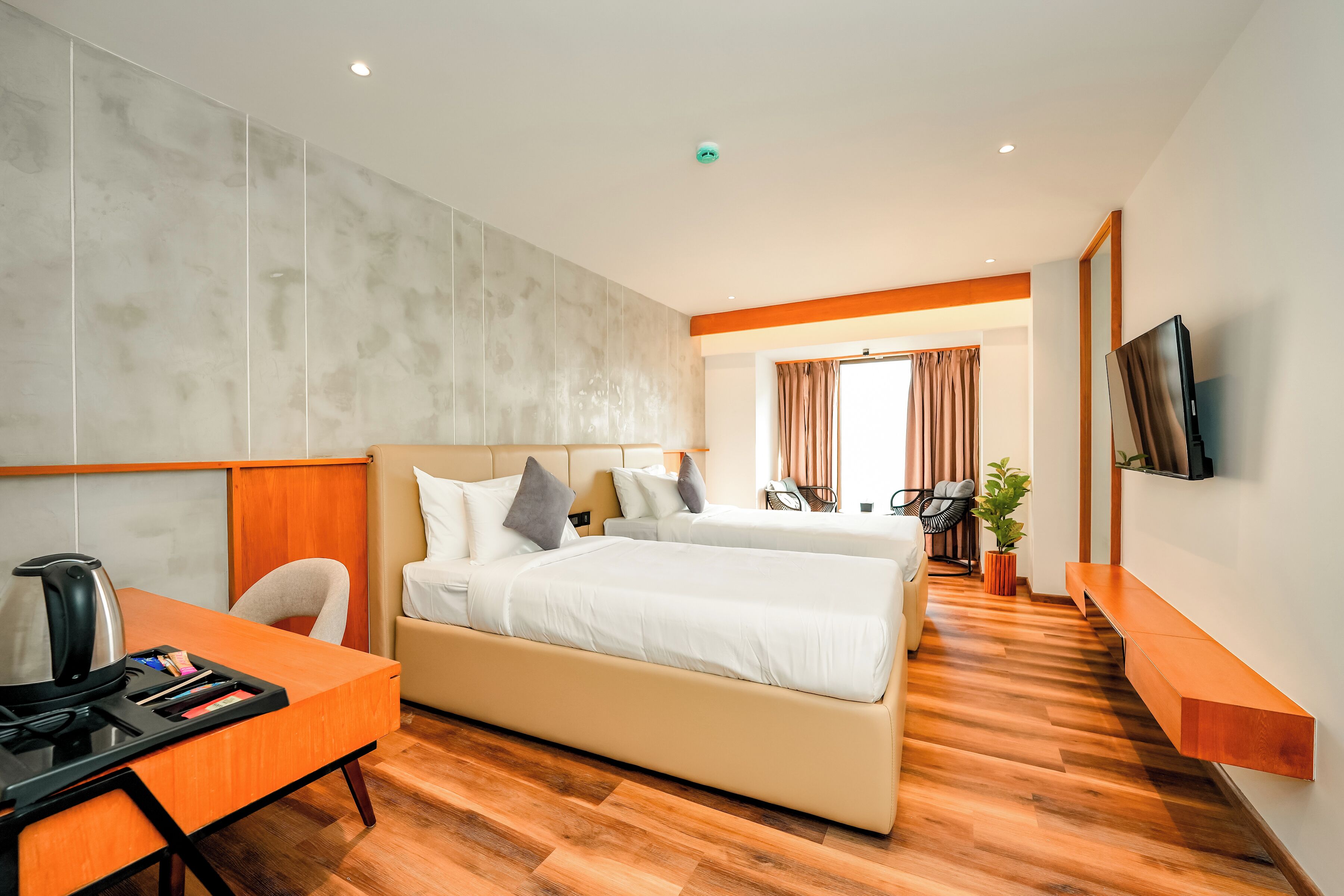 Deluxe dubbelrum - utsikt mot staden | Gratis wi-fi