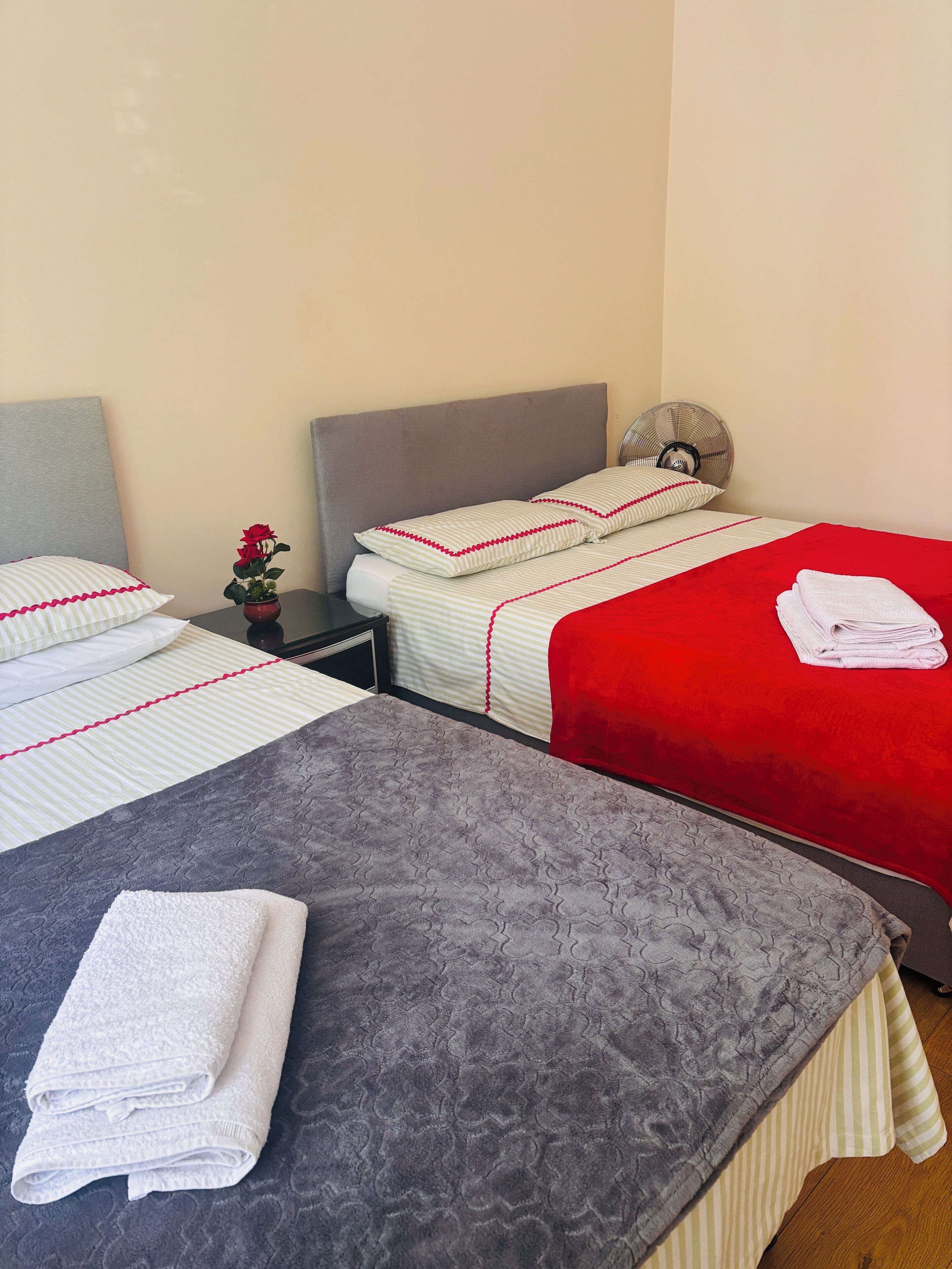 1 bedroom, WiFi, bed sheets