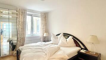 2 dormitorios, tabla de planchar con plancha, wifi y ropa de cama