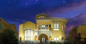Exterior - LUX The Ocean Pearl Villa (Dubai)