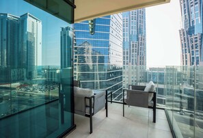 Terrace/patio - Cozy Luxury 1BR Apt in Business Bay (Dubai)