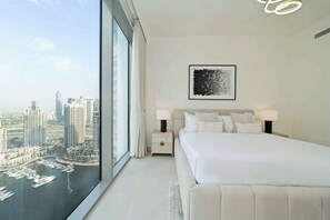 1 bedroom, iron/ironing board, WiFi, bed sheets - Luxury 1BR LIV Marina Modern with Marina View (Dubai)
