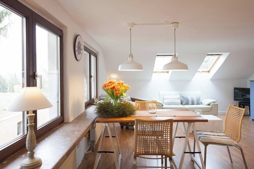 3-room attic apartment in Mainz near the university