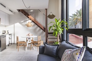 樓中樓客房 | 起居區