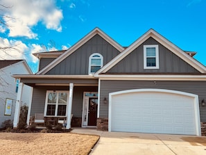 Exterior - Stunning 4-Bedroom Home Near Augusta National – Perfect for Masters Week! (Evans)