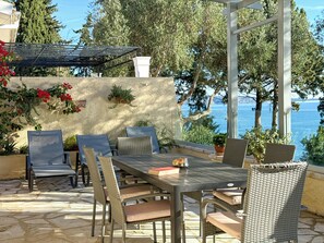 Outdoor dining - Villa Kalami LookOut (kalami)