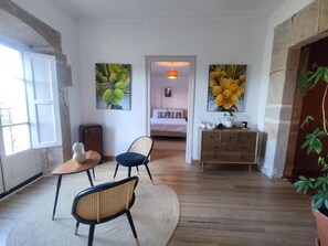 Interior - Villa Vista Ajo – Historic Charm with Garden and Stunning Views (Bareyo)