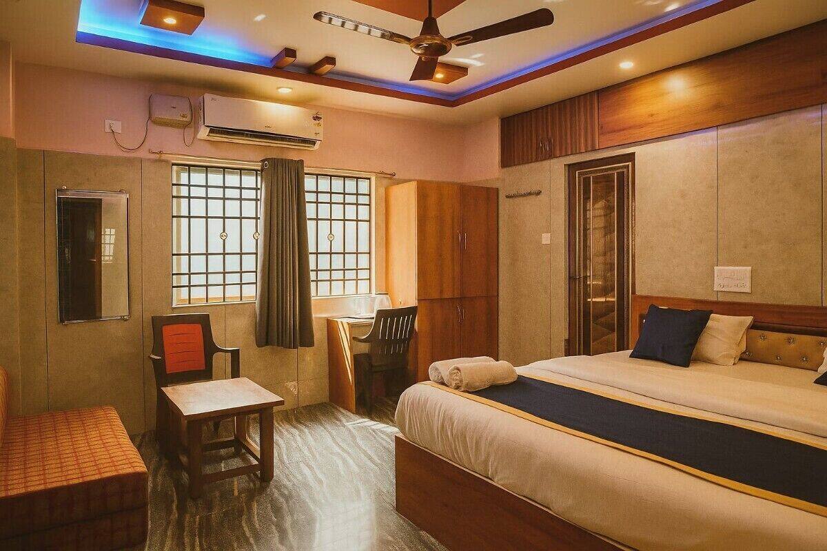 Premier Room