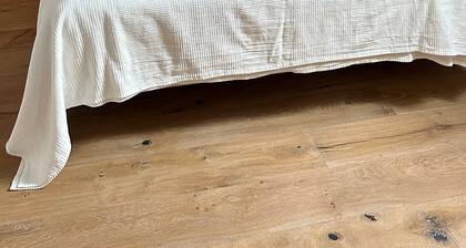 Delightful 1-bedroom corporate loftstyled apartment in Aubonne awaits you