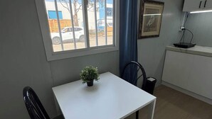 1 chambre, Internet