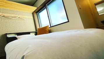 Apartemen Basic | Meja kerja, Wi-Fi gratis, dan seprai linen