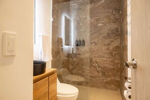 Apartment | 1 bedroom, Internet - w Delightful Loft in the Heart of Bocagrande (Cartagena)