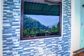 Triple Room, Balcony, Mountain View | Interior - Dimuthu homestay  (Ella)