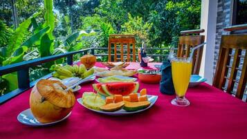Triple Room, Balcony, Mountain View | Outdoor dining