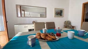 Apartment | Dining - AffittaSardegna - Casa Turris (Porto Torres)