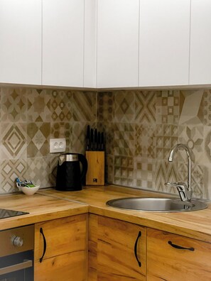 Private kitchen - Comfort 1bdr apartment with sea view V-VI (Tivat)