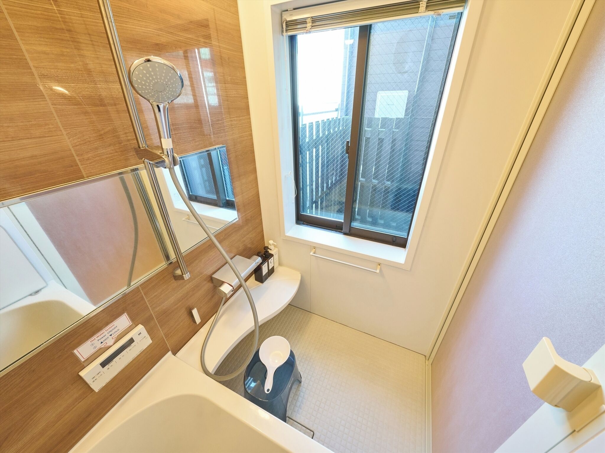 Appartamento Basic | Bagno | Vasca e doccia separate, bidet